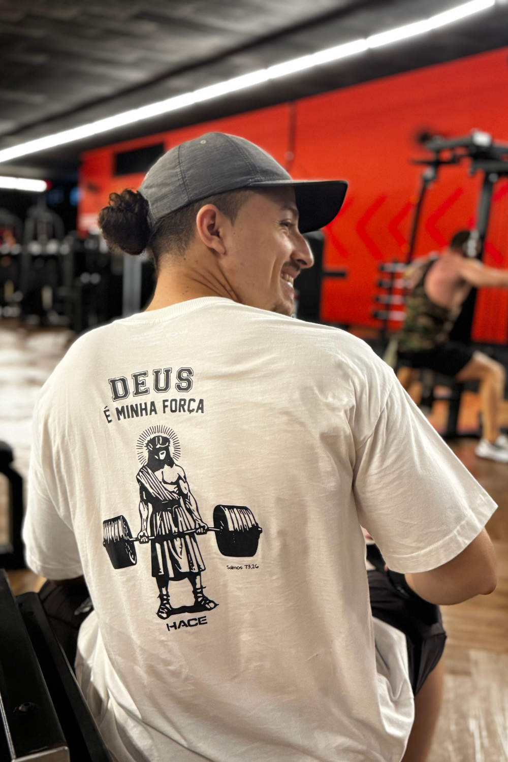 Camisa Oversized Deus é Minha Força