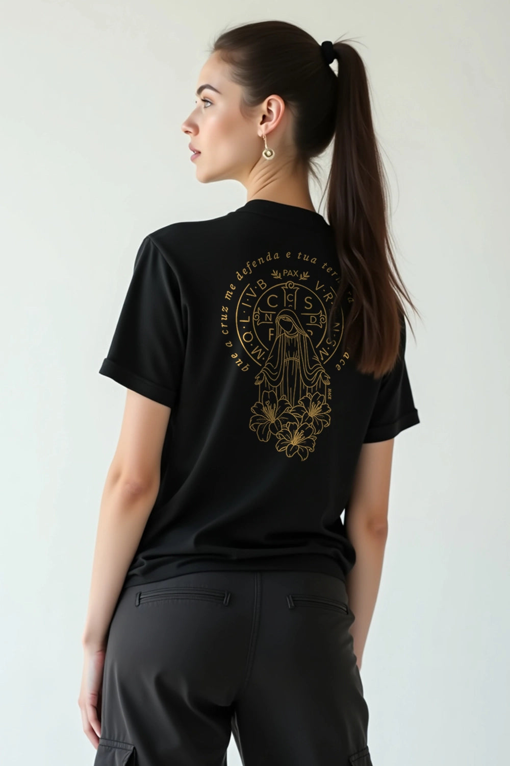 Camisa Básica Manto e Cruz