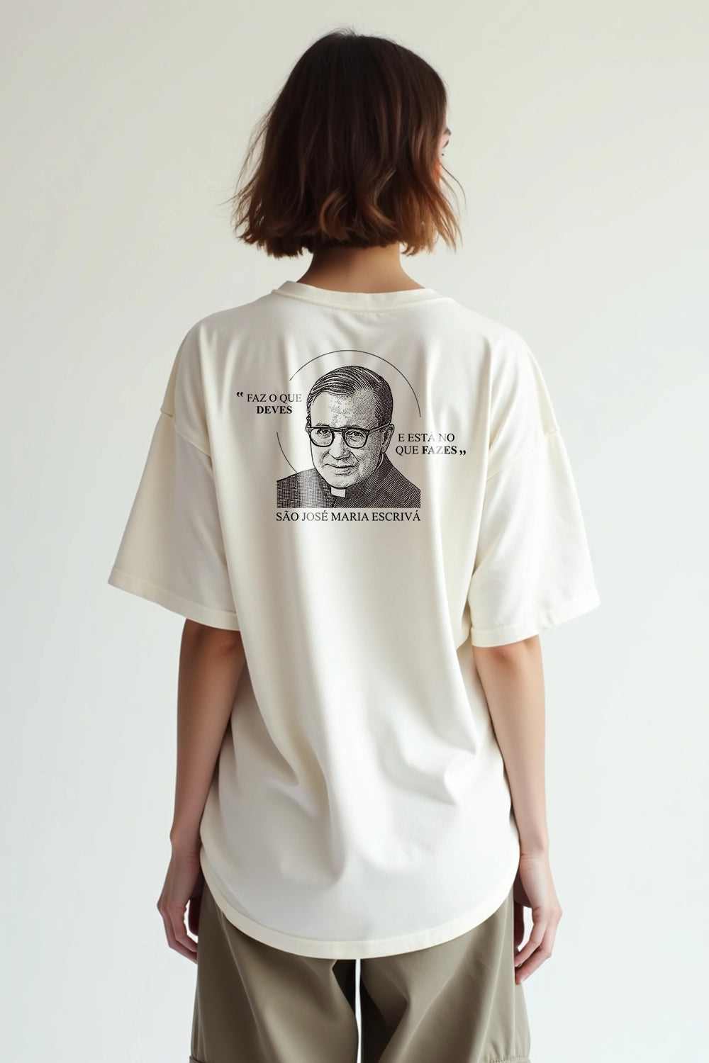 Camisa Oversized São Josemaria Escrivá