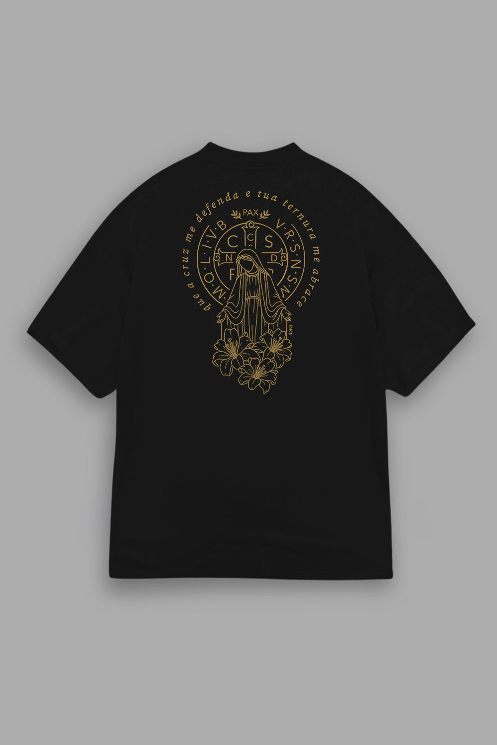 Camisa Oversized Manto e Cruz