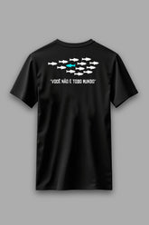 Camisa Básica Contra a Maré