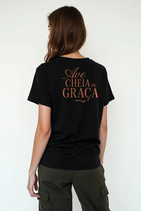 Camisa Básica Cheia de Graça