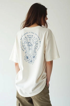 Camisa Oversized Manto e Cruz