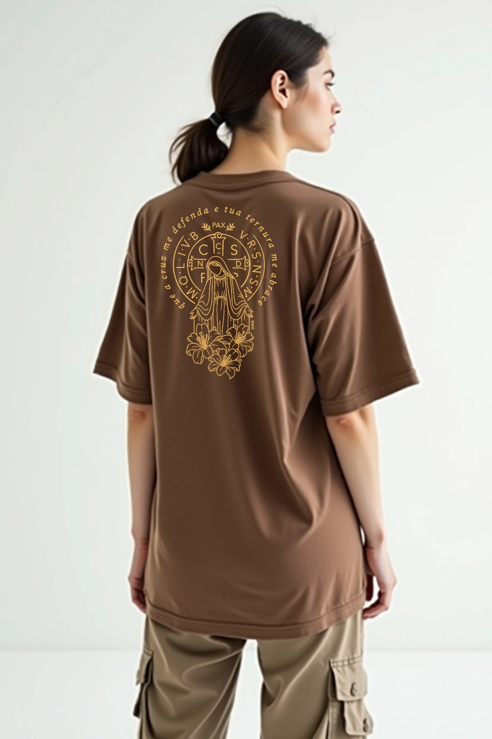 Camisa Oversized Manto e Cruz